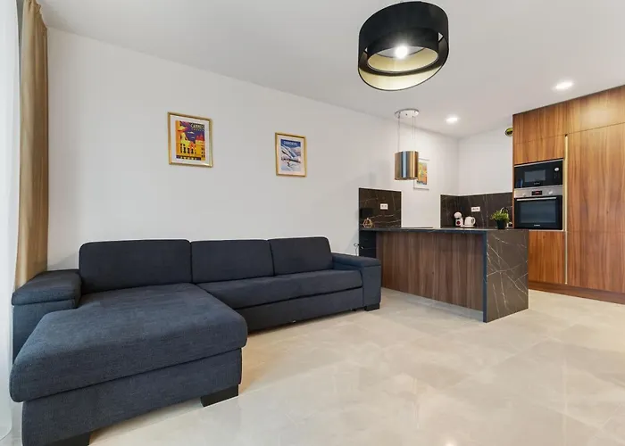 Lam Jegeho Alej - Jacuzzi - Free Parking