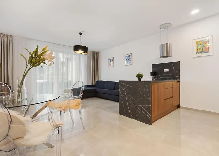 Apartment Lam Jegeho Alej - Jacuzzi - Free Parking *